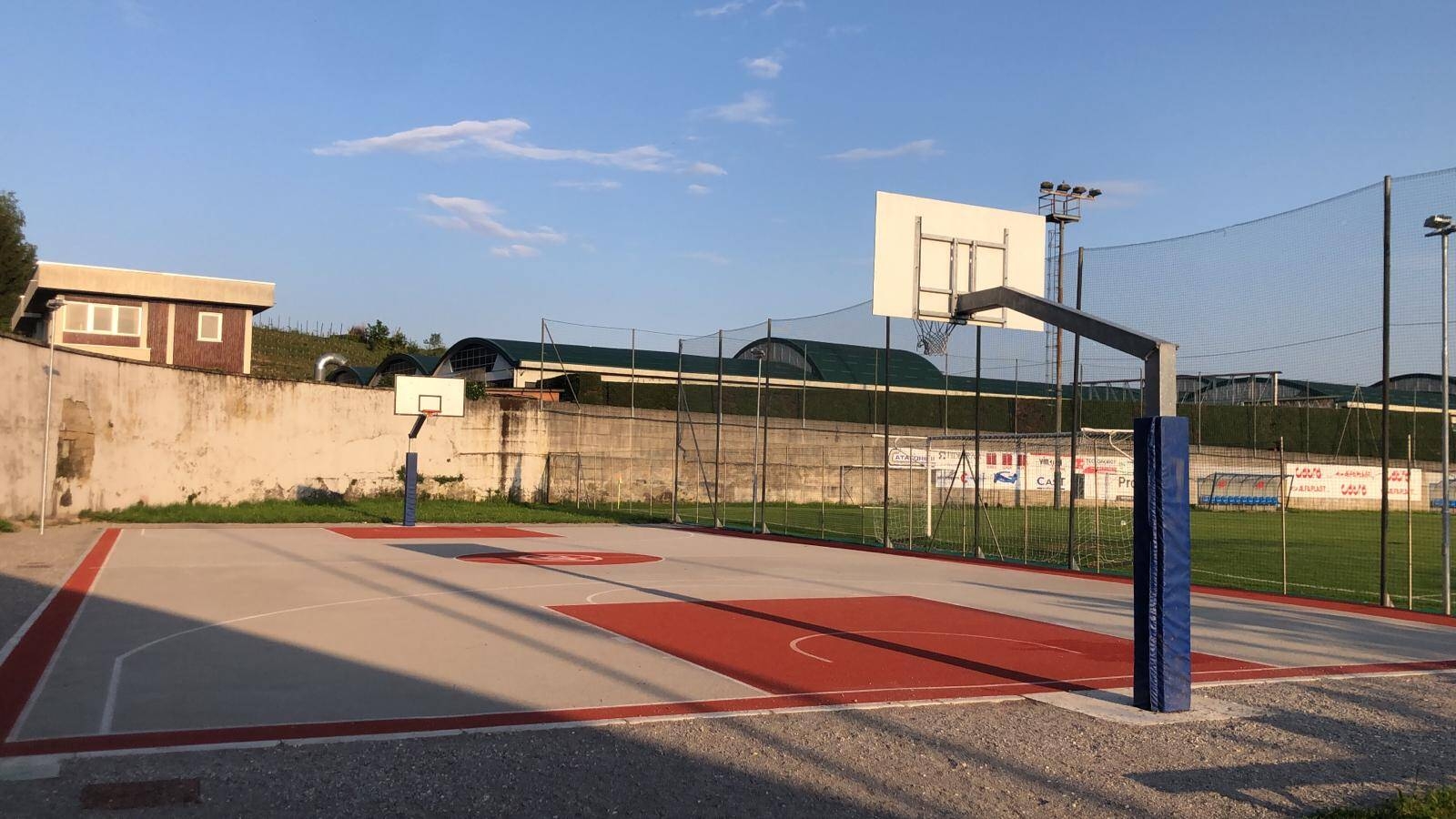 Immagine: Immagine campetto da basket Ars